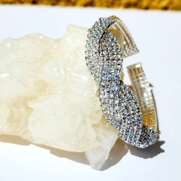 Women's Clear Rhinestones Braided Link Silver Open Wrist Cuff Bracelet - Picture 1 of 6